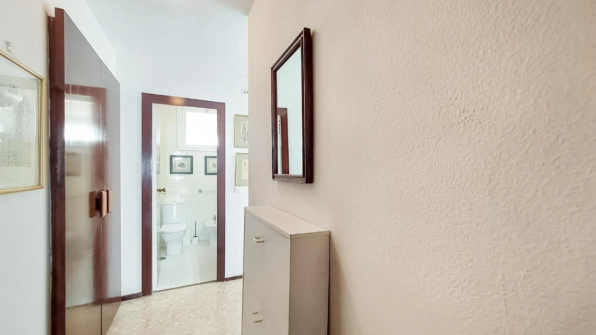 Stunning Apartment In Torremolinos With Kitchen إسبانيا